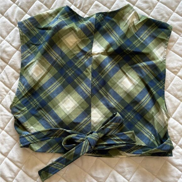 NWT WeWoreWhat Plaid Green and Blue Sleeveless Wrap Crop Top Small - Picture 3 of 6